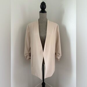 Aritzia Babaton Power Hip Blazer Size 12